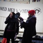 Lusine Djanya_Pussy_Riot_håller tal vid Fredsdemonstrationen Ned med vapnen!